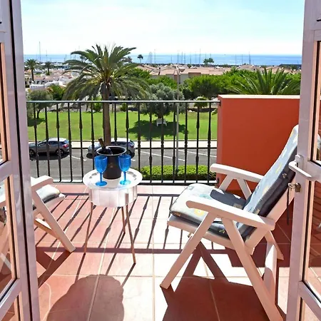 Puerto Marina 18 Pasito Blanco