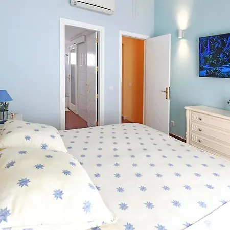 Puerto Marina 18 Dom wakacyjny *